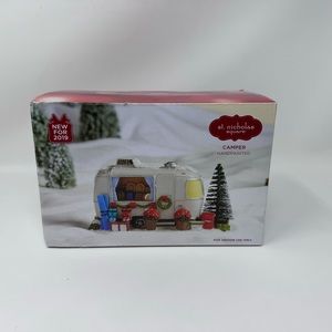 St. Nicholas Square Village Collection Camper handpainted 2019 decor